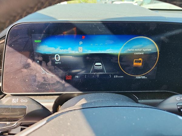 2023 KIA NIRO Wind