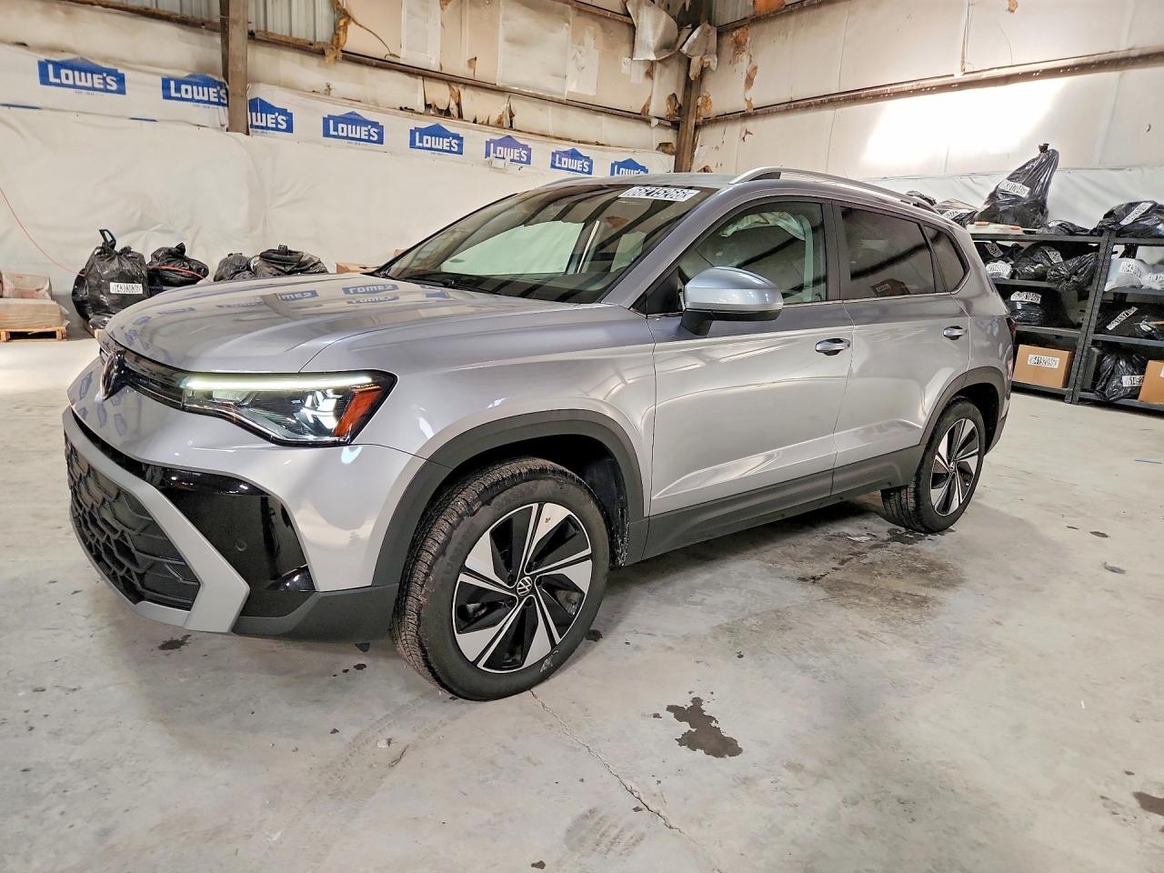 2026 VOLKSWAGEN TAOS 4Motion SE
