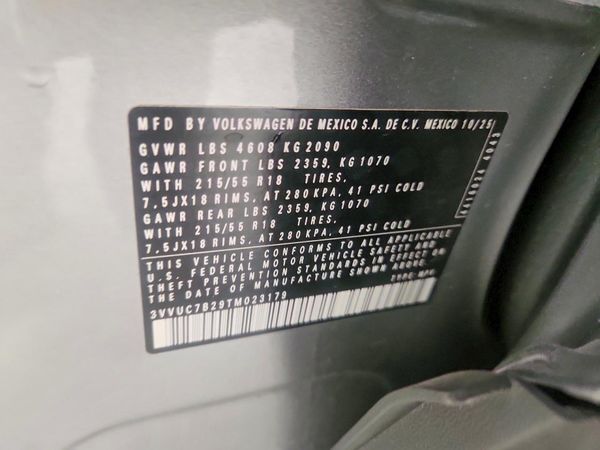 2026 VOLKSWAGEN TAOS 4Motion SE