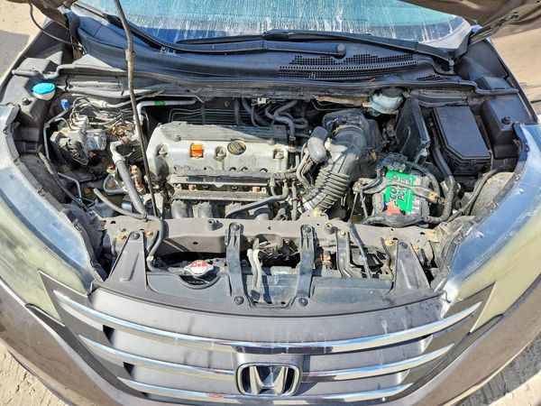 2014 HONDA CRV EX-L — Engine bay