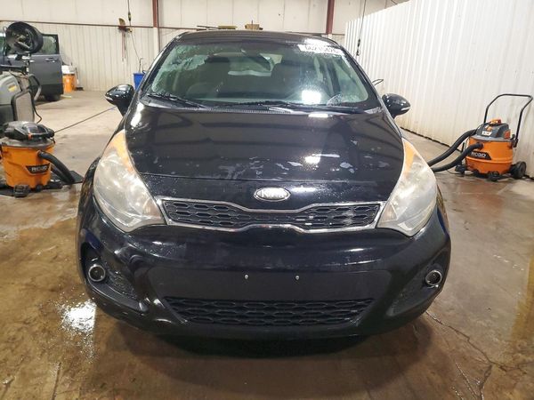 2013 KIA RIO 5-DOOR EX / SX
