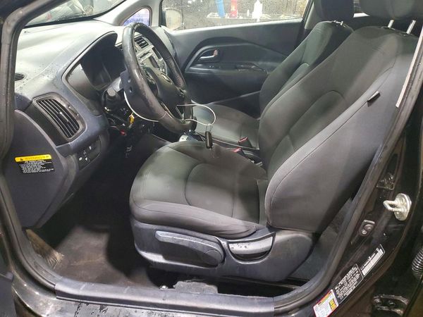 2013 KIA RIO 5-DOOR EX / SX