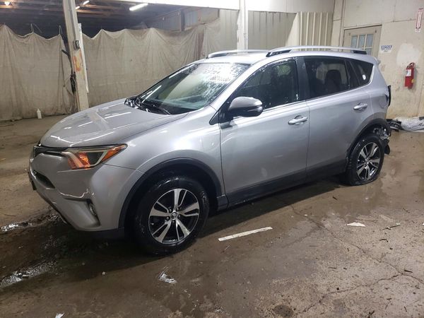 2018 TOYOTA RAV4 Adventure/XLE