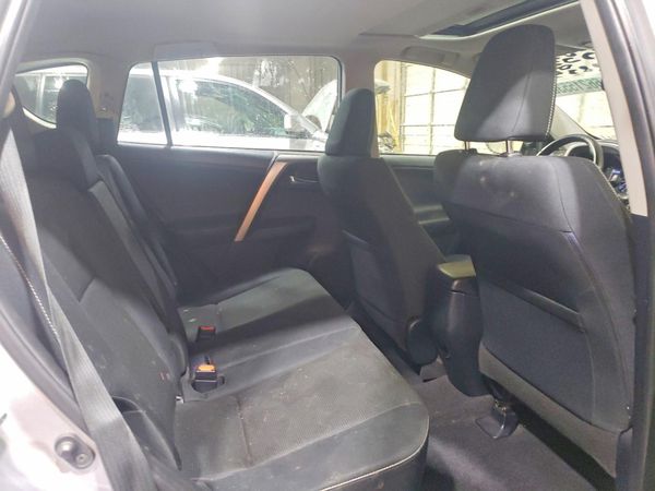 2018 TOYOTA RAV4 Adventure/XLE