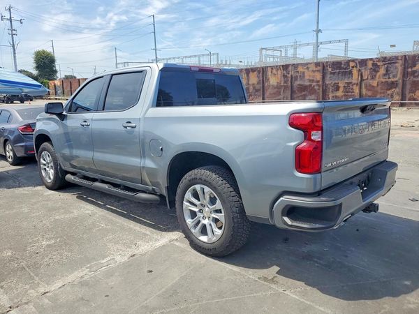 2025 CHEVROLET SILVERADO RST