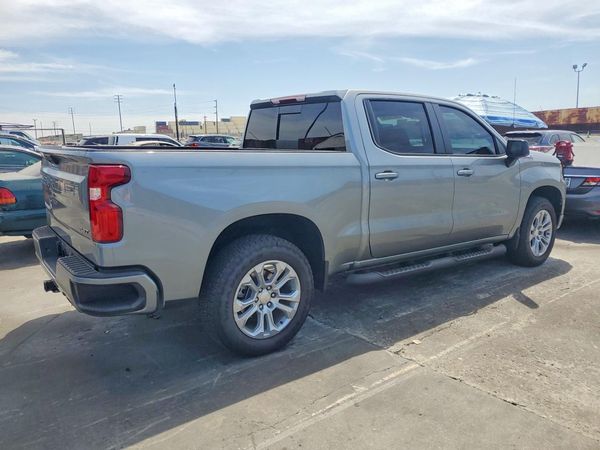 2025 CHEVROLET SILVERADO RST