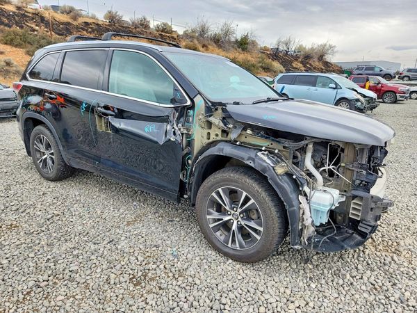 2016 TOYOTA HIGHLANDER Base/Hybrid