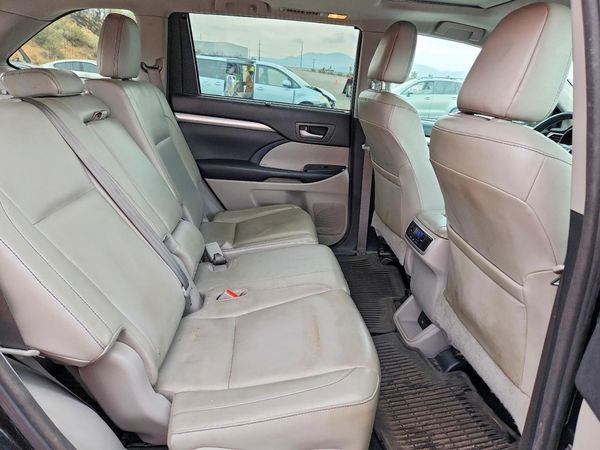 2016 TOYOTA HIGHLANDER Base/Hybrid