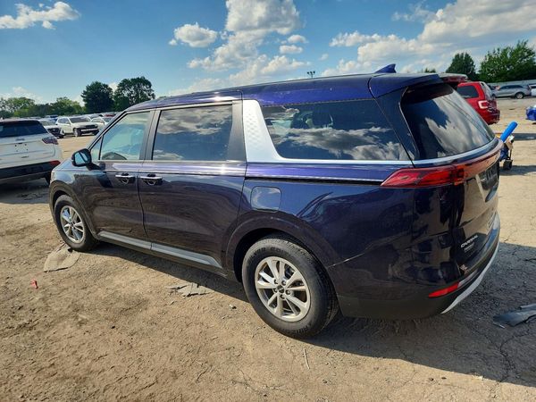 2024 KIA CARNIVAL LX, LX Seat Package