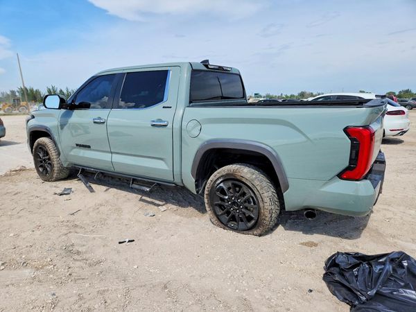 2025 TOYOTA TUNDRA