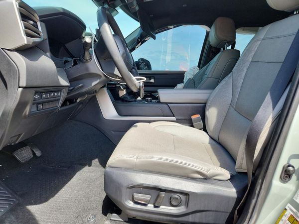 2025 TOYOTA TUNDRA