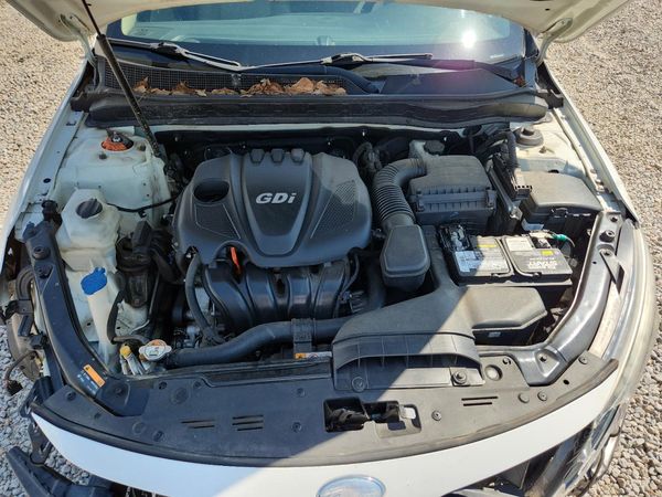 2014 KIA OPTIMA 2.4 LX STD/Conv