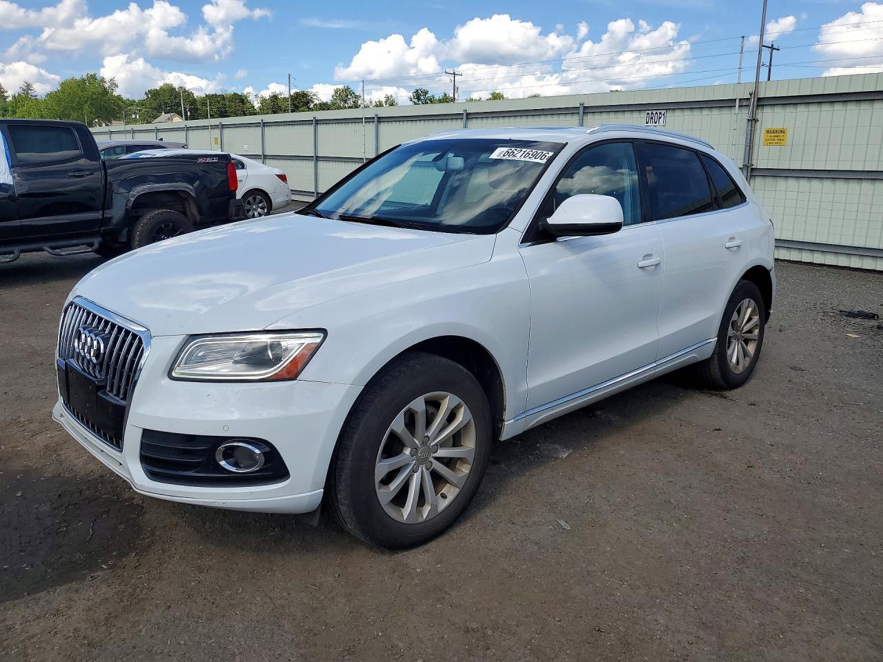 2014 AUDI Q5 Premium Plus
