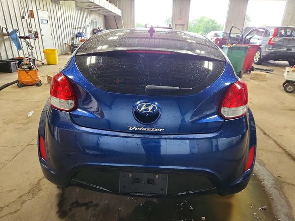 2017 HYUNDAI VELOSTER