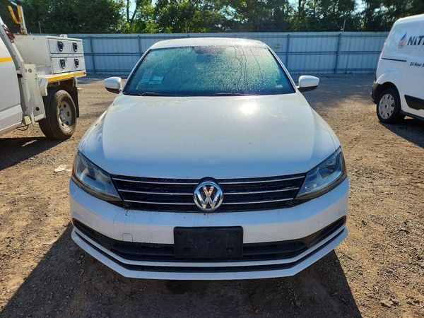 2017 VOLKSWAGEN JETTA