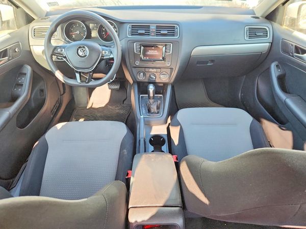 2017 VOLKSWAGEN JETTA