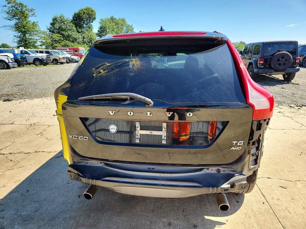 2012 VOLVO XC60