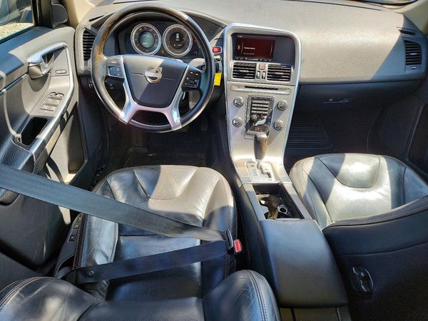 2012 VOLVO XC60