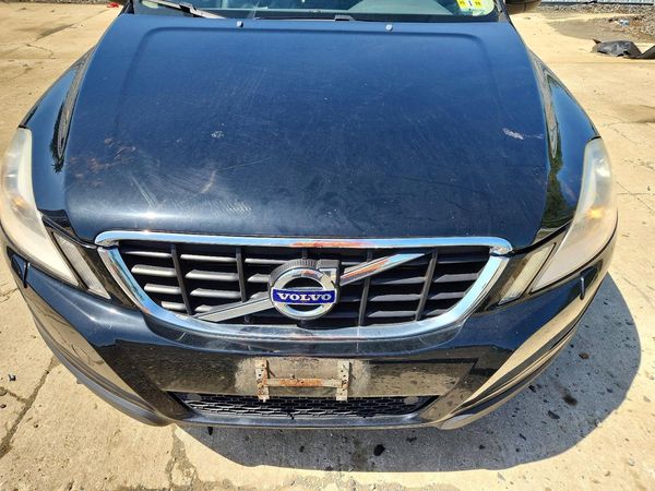 2012 VOLVO XC60