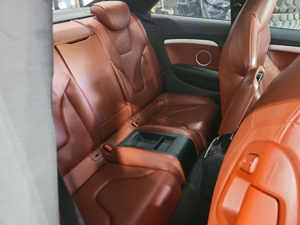 2012 AUDI S5 quattro Prestige