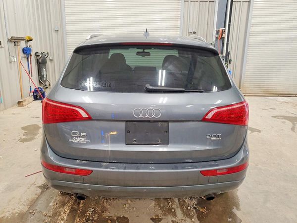 2012 AUDI Q5 Premium Plus