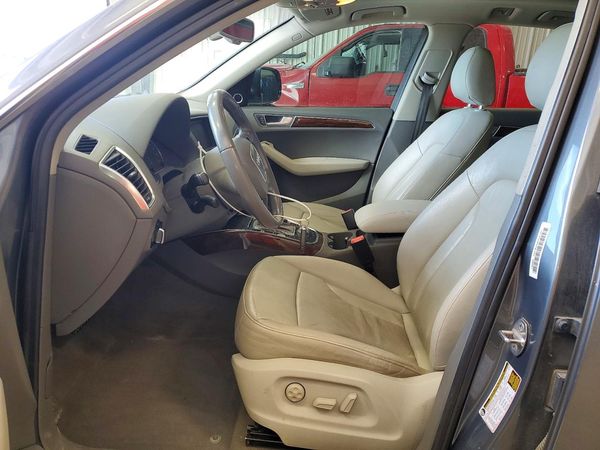 2012 AUDI Q5 Premium Plus