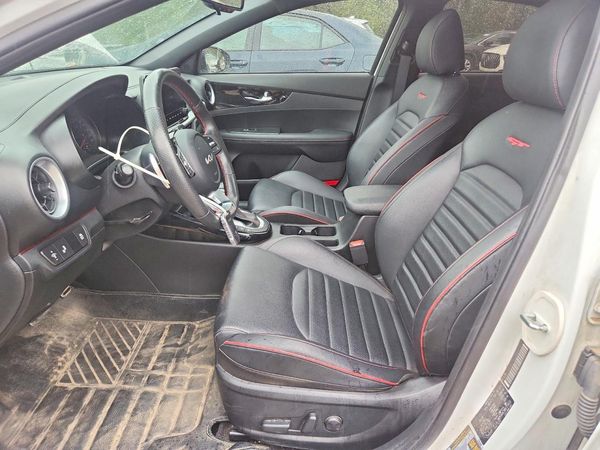 2024 KIA FORTE GT — DENT