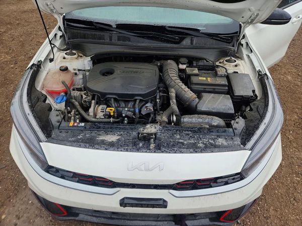 2024 KIA FORTE GT — Engine bay