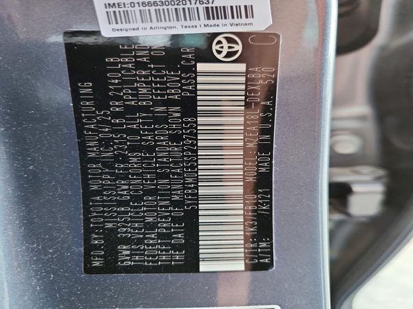 2025 TOYOTA COROLLA LE