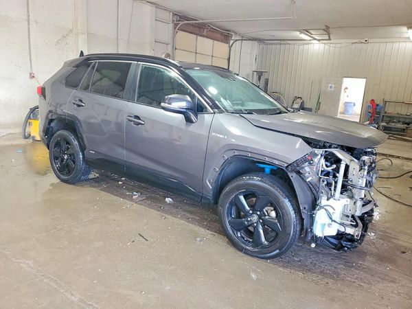 2020 TOYOTA RAV4 XSE HV