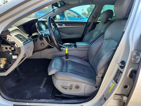 2017 GENESIS G80