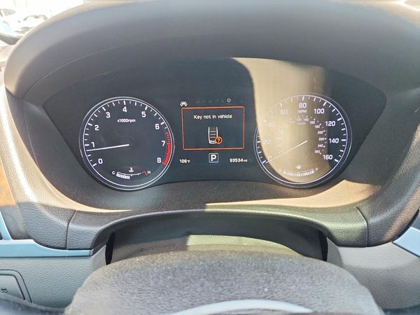 2017 GENESIS G80