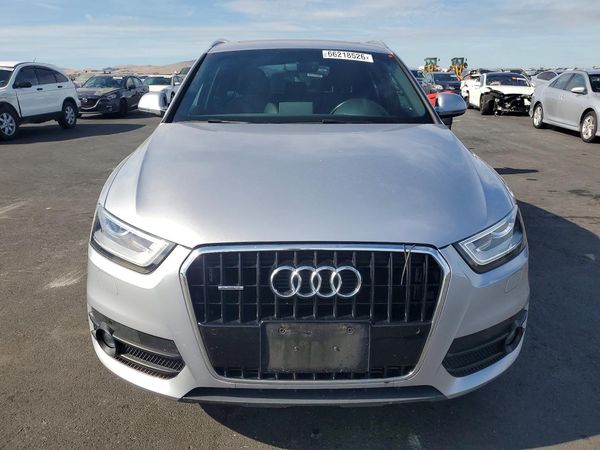 2015 AUDI Q3
