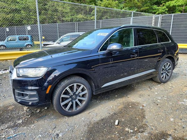 2017 AUDI Q7 quattro Premium Plus