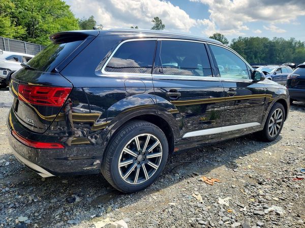 2017 AUDI Q7 quattro Premium Plus