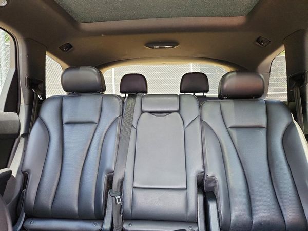 2017 AUDI Q7 quattro Premium Plus