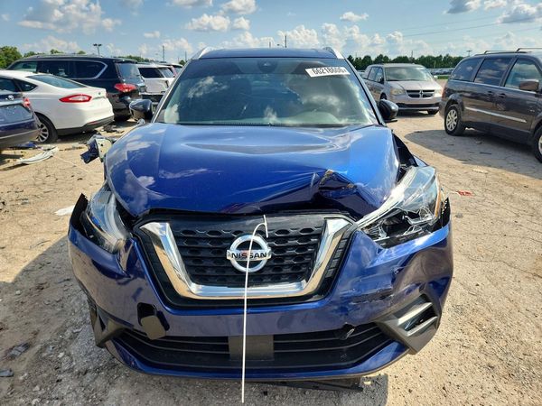 2020 NISSAN KICKS