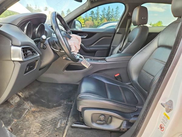 2018 JAGUAR F-PACE Standard