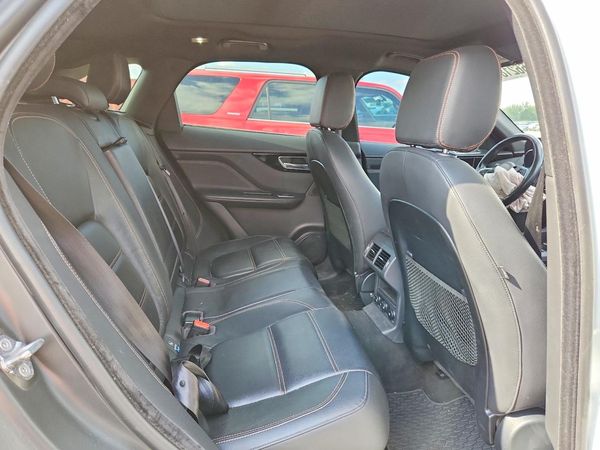 2018 JAGUAR F-PACE Standard