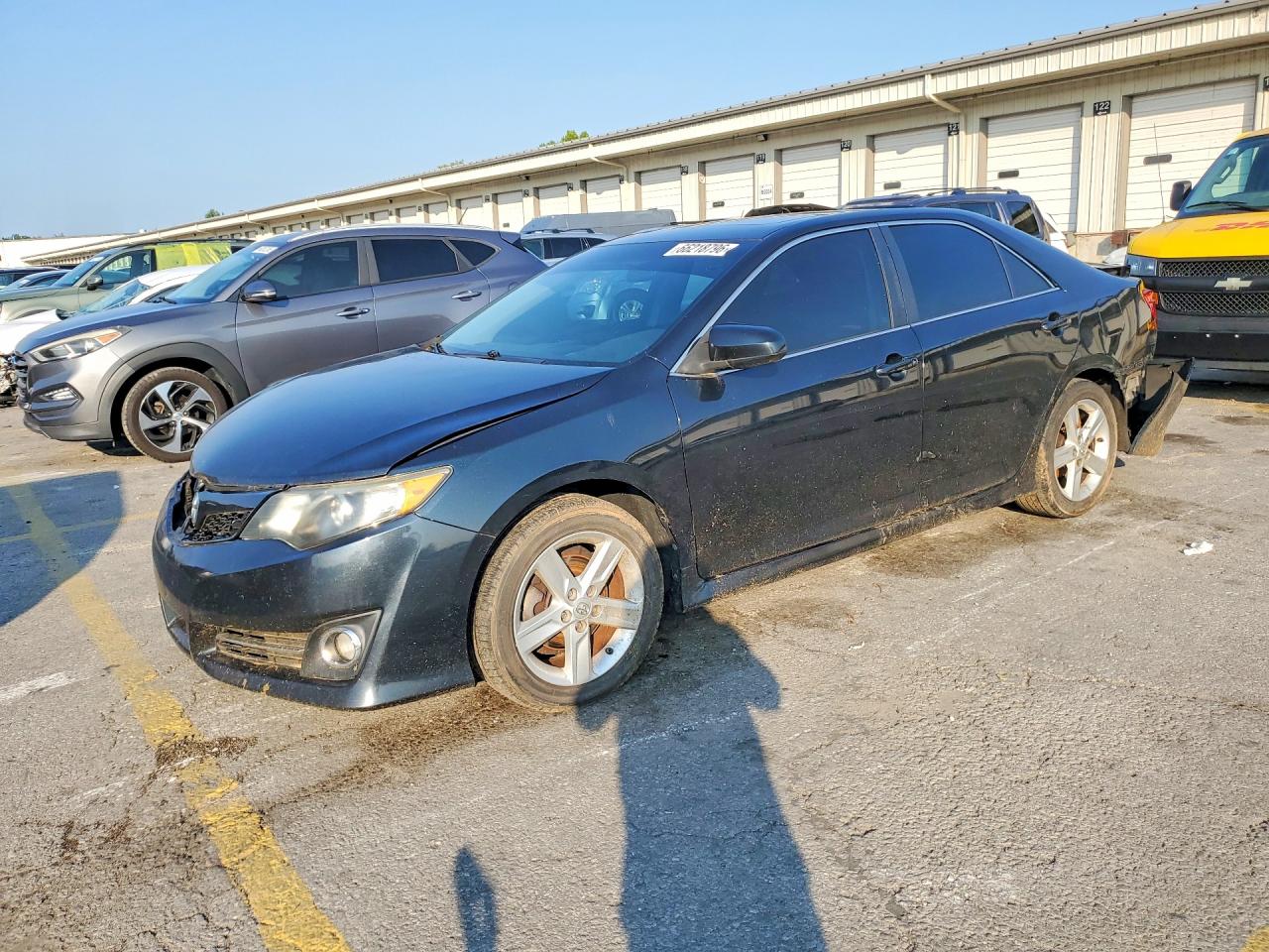 2013 TOYOTA CAMRY