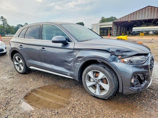 2023 AUDI Q5