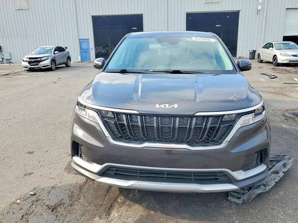2024 KIA CARNIVAL