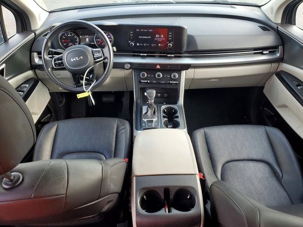 2024 KIA CARNIVAL