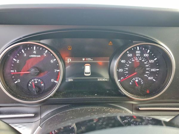 2024 KIA CARNIVAL
