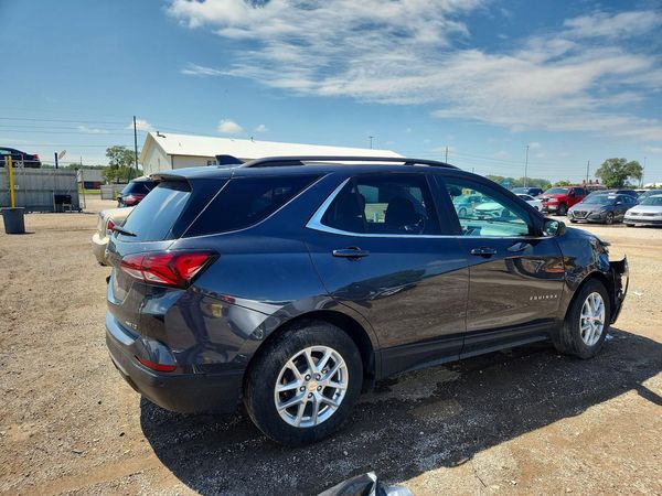2022 CHEVROLET EQUINOX LT (1LT)