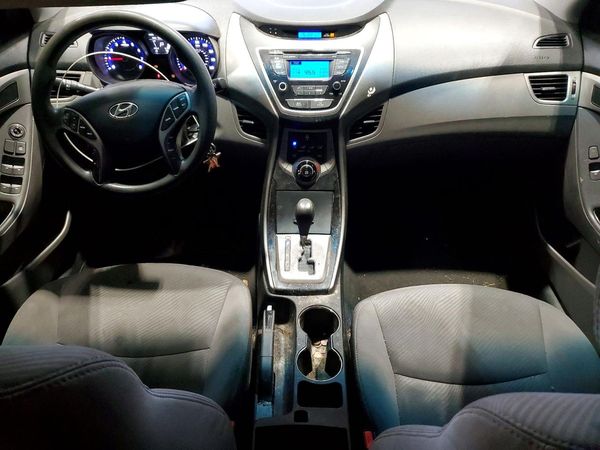 2013 HYUNDAI ELANTRA
