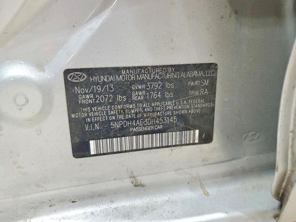 2013 HYUNDAI ELANTRA