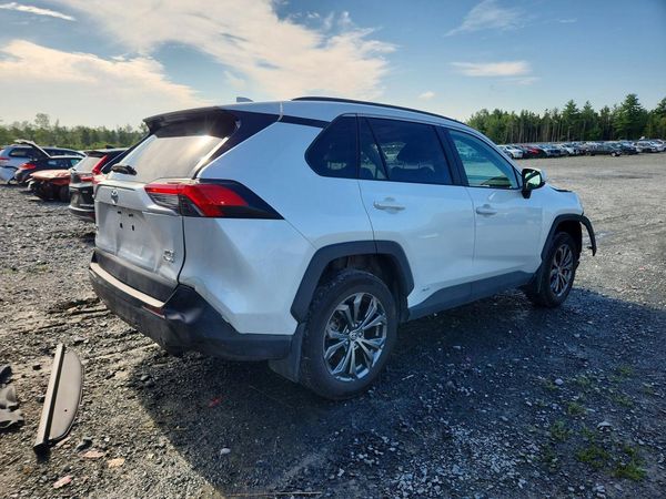 2025 TOYOTA RAV 4