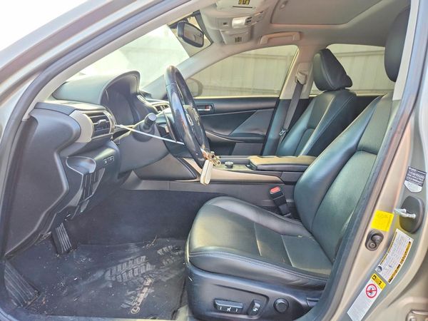 2014 LEXUS IS