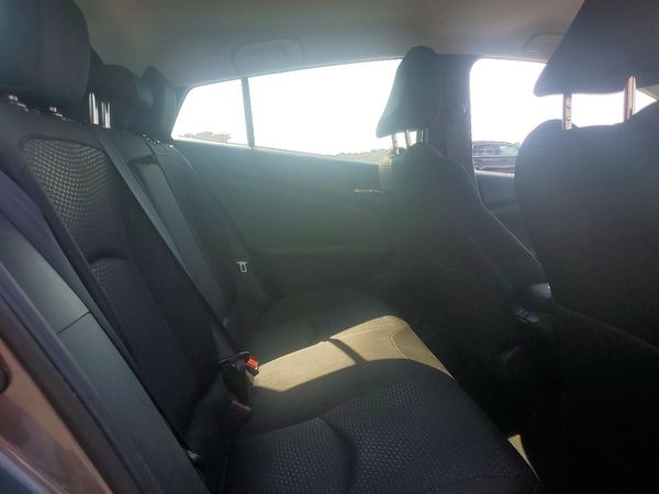 2022 TOYOTA PRIUS